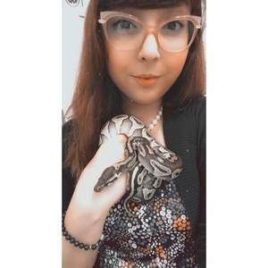 Meet your Posher, Linda